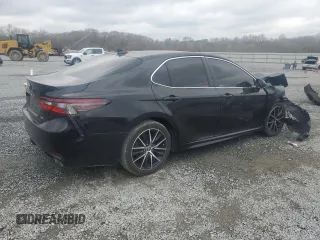 2022 Toyota Camry SE with VIN 4T1G11AK4NU645716, listed as a Copart auction lot 50390525 with 45,701 mi miles and Salvage Title. Bid and sale history available at carsss.com. Image 3.