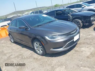 2015 Chrysler 200 Limited z VIN 1C3CCCAB2FN536650, wystawiony jako IAAI lot #41973519 z przebiegiem 168 606 mil mil oraz . Historia ofert i sprzedaży dostępna na DreamBid. Obrazek 1.