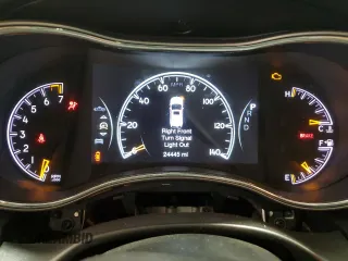 2021 Jeep Grand Cherokee 80th Anniversary z VIN 1C4RJFBG1MC867476, wystawiony jako Copart lot #42311115 z przebiegiem 24 445 mil mil oraz Szkoda całkowita • Salvage title. Historia ofert i sprzedaży dostępna na DreamBid. Obrazek 9.