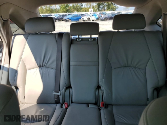 2004 Lexus RX 330 with VIN JTJHA31U840048478, listed as a Copart auction lot 70483594 with 126,368 mi miles and Salvage Title. Bid and sale history available at carsss.com. Image 10.