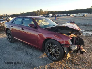 2018 Chrysler 300 with VIN 2C3CCAGG9JH120460, listed as a Copart auction lot 41562765 with 232,297 mi miles and Salvage Title. Bid and sale history available at carsss.com. Image 4.