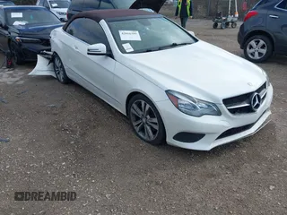2014 Mercedes-Benz E-Class E 350 with VIN WDDKK5KF9EF241907, listed as a IAAI auction lot 42016399 with 84,650 mi miles. Bid and sale history available at carsss.com. Image 1.