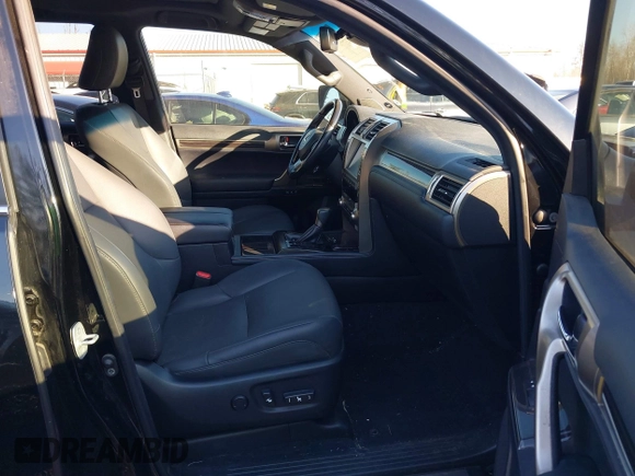 2020 Lexus GX 460 Premium z VIN JTJAM7BX0L5256607, wystawiony jako IAAI lot #41408942 z przebiegiem 43 539 mil mil oraz . Historia ofert i sprzedaży dostępna na DreamBid. Obrazek 5.