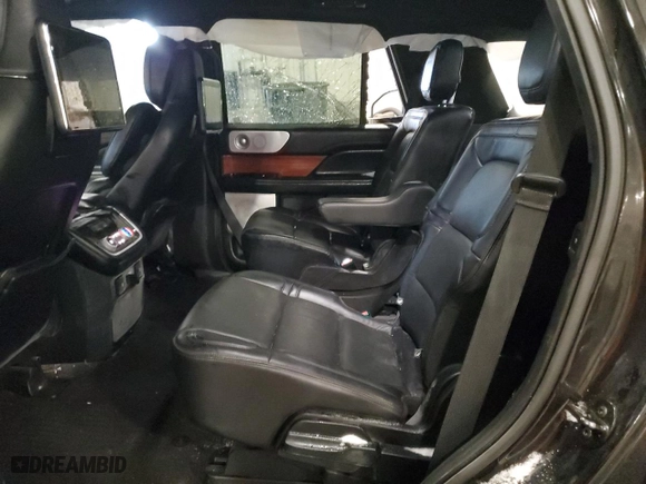 2019 Lincoln Navigator Reserve with VIN 5LMJJ2LT6KEL11854, listed as a Copart auction lot 44544185 with 113,977 mi miles and Salvage Title. Bid and sale history available at carsss.com. Image 11.