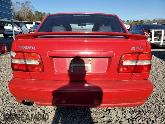 1999 Volvo S70 z VIN YV1LS53D4X1591564, wystawiony jako Copart lot #85582714 z przebiegiem 216 866 mil mil oraz Szkoda całkowita • Salvage title. Historia ofert i sprzedaży dostępna na DreamBid. Obrazek 6.