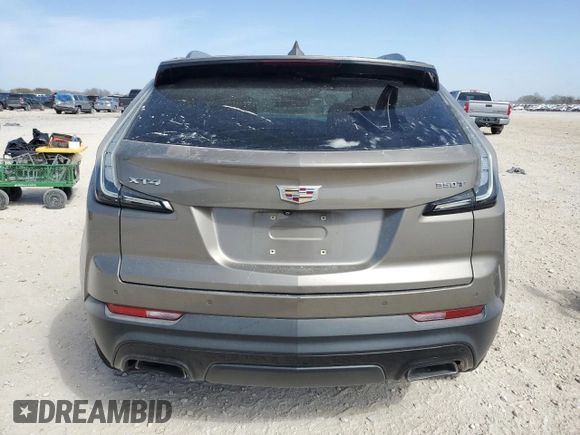 2020 Cadillac XT4 FWD Sport z VIN 1GYFZER40LF134537, wystawiony jako Copart lot #48219045 z przebiegiem 77 307 mil mil oraz Szkoda całkowita • Salvage title. Historia ofert i sprzedaży dostępna na DreamBid. Obrazek 6.