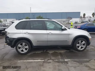 2007 BMW X5 3.0si with VIN 5UXFE43597L017476, listed as a IAAI auction lot 41459147 with 184,494 mi miles. Bid and sale history available at carsss.com. Image 14.