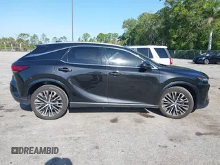 2024 Lexus RX 350 z VIN 2T2BAMBA1RC040122, wystawiony jako IAAI lot #42285889 z przebiegiem 14 822 mil mil oraz . Historia ofert i sprzedaży dostępna na DreamBid. Obrazek 14.