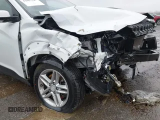 2019 Hyundai Kona SE with VIN KM8K1CAA3KU365164, listed as a IAAI auction lot 41967249 with 46,820 mi miles. Bid and sale history available at carsss.com. Image 6.
