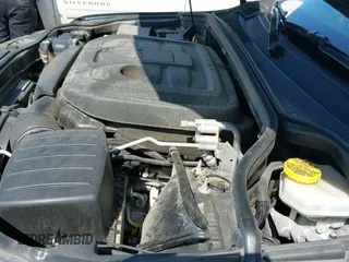 2020 Jeep Grand Cherokee Limited z VIN 1C4RJEBG1LC328977, wystawiony jako IAAI lot #42498006 z przebiegiem 54 033 mil mil oraz . Historia ofert i sprzedaży dostępna na DreamBid. Obrazek 18.