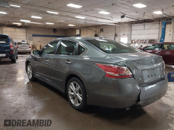 2015 Nissan Altima SL z VIN 1N4AL3AP2FC409445, wystawiony jako IAAI lot #42335870 z przebiegiem 101 346 mil mil oraz . Historia ofert i sprzedaży dostępna na DreamBid. Obrazek 3.