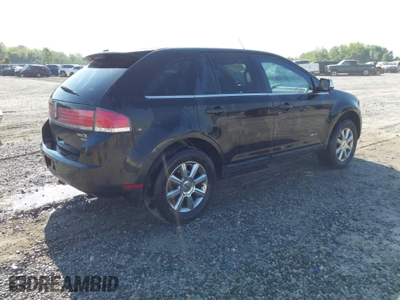 2007 Lincoln MKX with VIN 2LMDU88CX7BJ13238, listed as a IAAI auction lot 42066791 with 223,064 mi miles. Bid and sale history available at carsss.com. Image 4.