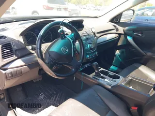 2015 Acura RDX with VIN 5J8TB4H33FL021883, listed as a IAAI auction lot 42197828 with 91,386 mi miles and . Bid and sale history available at carsss.com. Image 5.