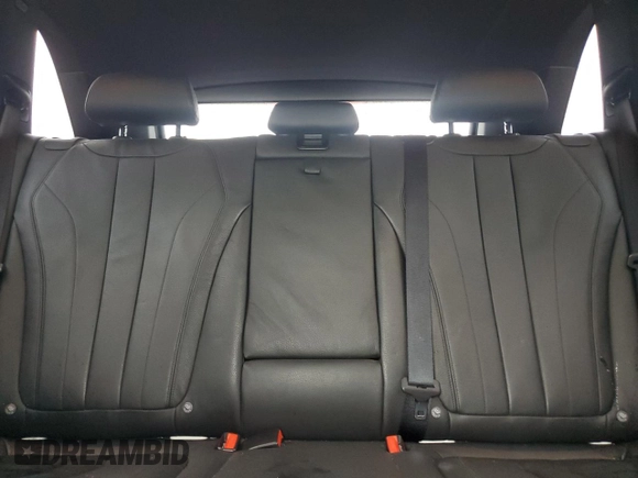 2017 BMW X5 xDrive35i z VIN 5UXKR0C52H0V65219, wystawiony jako Copart lot #53722215 z przebiegiem 97 039 mil mil oraz Szkoda całkowita • Salvage title. Historia ofert i sprzedaży dostępna na DreamBid. Obrazek 10.