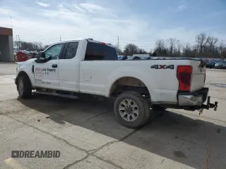 2022 Ford F-250 XL with VIN 1FT8X2BT1NEC84704, listed as a Copart auction lot 51142375 with 125,589 mi miles and Salvage Title. Bid and sale history available at DreamBid. Image 2.