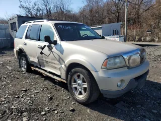 2005 Lincoln Aviator with VIN 5LMEU88H65ZJ29164, listed as a Copart auction lot 48193245 with 142,988 mi miles and Salvage title. Bid and sale history available at DreamBid. Image 4.