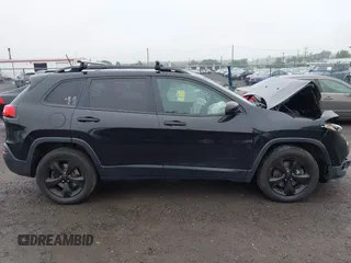 2016 Jeep Cherokee Sport z VIN 1C4PJMAB4GW340102, wystawiony jako IAAI lot #42527824 z przebiegiem 158 879 mil mil oraz . Historia ofert i sprzedaży dostępna na DreamBid. Obrazek 14.