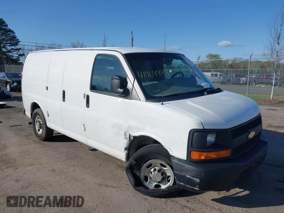 2014 Chevrolet Express Cargo Van with VIN 1GCWGFCA8E1133376, listed as a IAAI auction lot 41964949 with 344,831 mi miles. Bid and sale history available at carsss.com. Image 1.
