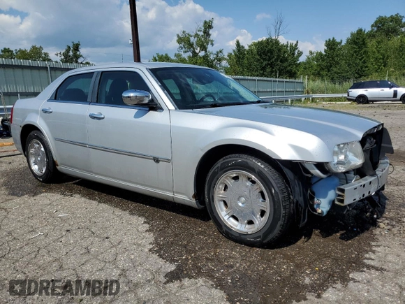 2010 Chrysler 300 with VIN 2C3CA6CTXAH141422, listed as a Copart auction lot 66947424 with 140,585 mi miles and Clean Title. Bid and sale history available at carsss.com. Image 4.
