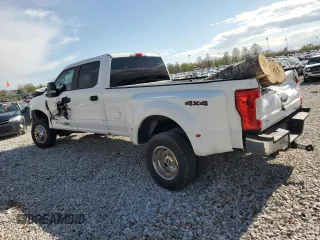 2019 Ford F-350 XL z VIN 1FT8W3DT9KEC77629, wystawiony jako Copart lot #52437745 z przebiegiem 251 170 mil mil oraz Szkoda całkowita • Salvage title. Historia ofert i sprzedaży dostępna na DreamBid. Obrazek 2.