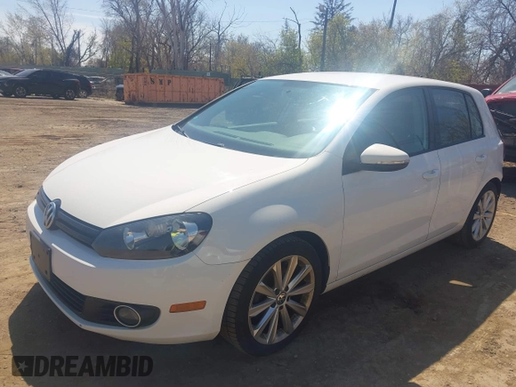 2013 Volkswagen Golf TDI с VIN WVWDM7AJ6DW123617, выставлен на аукционе IAAI как лот 42103993 с пробегом 117 878 миль миль и . История ставок и продаж доступна на DreamBid. Изображение 17.