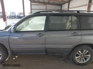 2006 Toyota Highlander Hybrid with VIN JTEDW21A960006905, listed as a IAAI auction lot 41520226 with 179,584 mi miles. Bid and sale history available at carsss.com. Image 14.