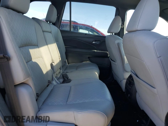 2021 Honda Passport Touring with VIN 5FNYF8H99MB006096, listed as a Copart auction lot 46292925 with 40,809 mi miles and Salvage Title. Bid and sale history available at carsss.com. Image 11.