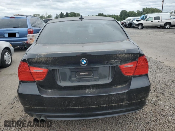 2011 BMW 3 Series 328i xDrive z VIN WBAPK5C59BA995157, wystawiony jako Copart lot #61009055 z przebiegiem 112 455 mil mil oraz Szkoda całkowita • Salvage title. Historia ofert i sprzedaży dostępna na DreamBid. Obrazek 6.