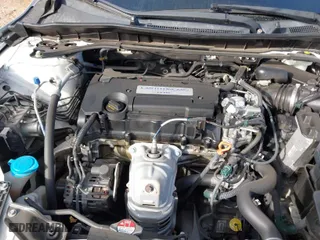 2015 Honda Accord Sedan EX-L with VIN 1HGCR2F82FA194580, listed as a IAAI auction lot 41685760 with 111,354 mi miles. Bid and sale history available at carsss.com. Image 10.
