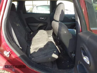 2016 Jeep Cherokee Latitude with VIN 1C4PJMCS8GW250318, listed as a IAAI auction lot 42126241 with 105,028 mi miles. Bid and sale history available at carsss.com. Image 8.