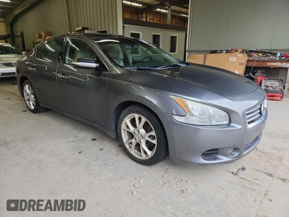 2014 Nissan Maxima SV with VIN 1N4AA5AP2EC473629, listed as a Copart auction lot 61405785 with 144,342 mi miles and Clean title. Bid and sale history available at DreamBid. Image 4.