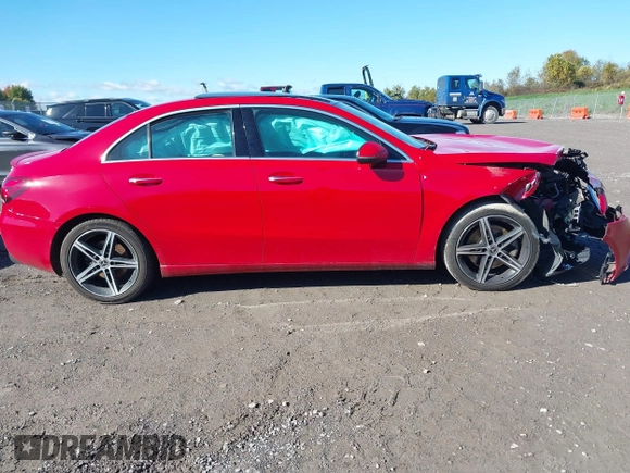 2019 Mercedes-Benz A 220 with VIN WDD3G4FB4KW016233, listed as a IAAI auction lot 40615139 with 92,876 mi miles and . Bid and sale history available at DreamBid. Image 13.