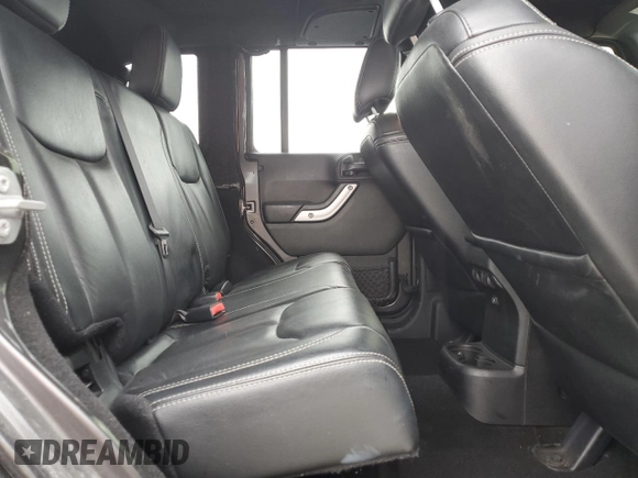 2017 Jeep Wrangler Unlimited Sahara с VIN 1C4BJWEG5HL543868, выставлен на аукционе Copart как лот 55206845 с пробегом 84 993 миль миль и Списание • Salvage title. История ставок и продаж доступна на DreamBid. Изображение 10.