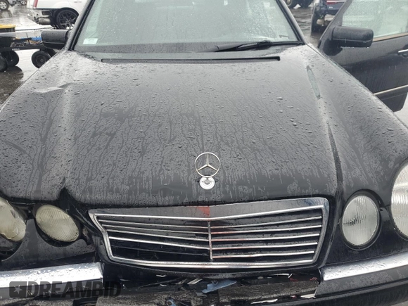 1997 Mercedes-Benz E-Class with VIN WDBJF55F9VA294656, listed as a Copart auction lot 49136745 with 0 mi miles and Salvage Title. Bid and sale history available at carsss.com. Image 13.