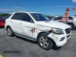 2015 Mercedes-Benz M 350 with VIN 4JGDA5JB9FA590659, listed as a IAAI auction lot 40591295 with 117,825 mi miles and . Bid and sale history available at DreamBid. Image 1.