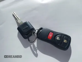 2020 Nissan NV Cargo SV z VIN 1N6BF0LY5LN810818, wystawiony jako IAAI lot #42051143 z przebiegiem 86 560 mil mil oraz . Historia ofert i sprzedaży dostępna na DreamBid. Obrazek 11.