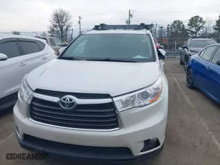 2014 Toyota Highlander XLE with VIN 5TDKKRFH2ES010070, listed as a IAAI auction lot 41379778 with 123,841 mi miles. Bid and sale history available at carsss.com. Image 12.