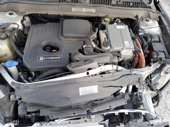2015 Ford Fusion SE Hybrid with VIN 3FA6P0LU5FR199498, listed as a Copart auction lot 84020974 with 0 mi miles and Salvage Title. Bid and sale history available at carsss.com. Image 11.