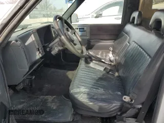 1993 GMC Sonoma with VIN 1GTCS14Z0P8509569, listed as a Copart auction lot 84866644 with 91,431 mi miles and Salvage Title. Bid and sale history available at carsss.com. Image 7.