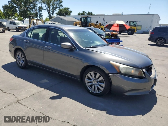 2012 Honda Accord EX с VIN 1HGCP2F70CA182324, выставлен на аукционе Copart как лот 61295195 с пробегом 228 681 миль миль и Списание • Salvage title. История ставок и продаж доступна на DreamBid. Изображение 4.