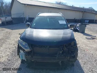 2016 Nissan Rogue S with VIN JN8AT2MV8GW134974, listed as a IAAI auction lot 41810391 with 191,791 mi miles. Bid and sale history available at carsss.com. Image 13.