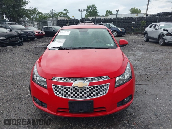 2014 Chevrolet Cruze 1LT with VIN 1G1PC5SB2E7177898, listed as a IAAI auction lot 42643118 with 40,029 mi miles and . Bid and sale history available at DreamBid. Image 13.