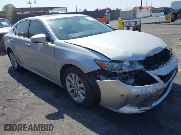 2013 Lexus ES 300h with VIN JTHBW1GG2D2022140, listed as a IAAI auction lot 42677307 with 133,630 mi miles and . Bid and sale history available at DreamBid. Image 1.