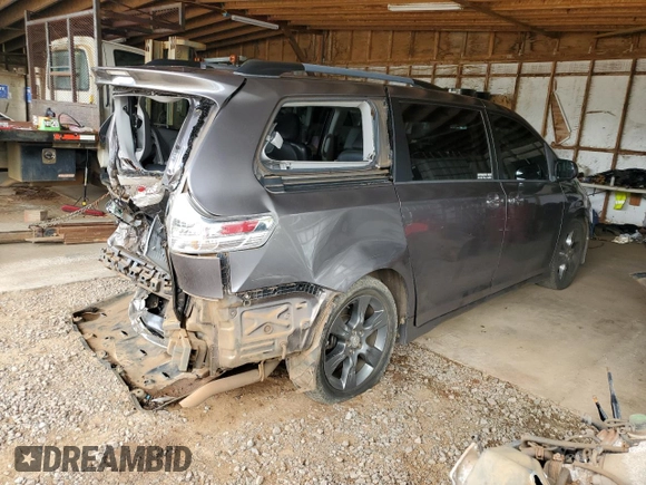 2015 Toyota Sienna SE с VIN 5TDXK3DC4FS686547, выставлен на аукционе Copart как лот 53255625 с пробегом 76 285 миль миль и Списание • Salvage title. История ставок и продаж доступна на DreamBid. Изображение 3.