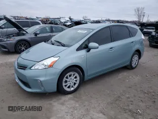 2014 Toyota Prius Two with VIN JTDZN3EU3EJ014353, listed as a Copart auction lot 43754035 with 203,182 mi miles and Salvage Title. Bid and sale history available at DreamBid. Image 1.