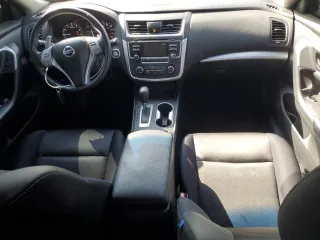 2017 Nissan Altima SV z VIN 1N4AL3AP9HC169331, wystawiony jako Copart lot #58985845 z przebiegiem 161 730 mil mil oraz Szkoda całkowita • Salvage title. Historia ofert i sprzedaży dostępna na DreamBid. Obrazek 8.