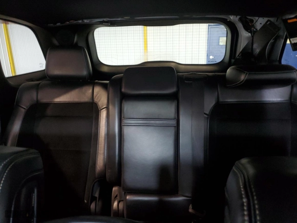 2015 Jeep Grand Cherokee SRT with VIN 1C4RJFDJ9FC237930, listed as a Copart auction lot 63540384 with 126,606 mi miles and Salvage Title. Bid and sale history available at carsss.com. Image 10.