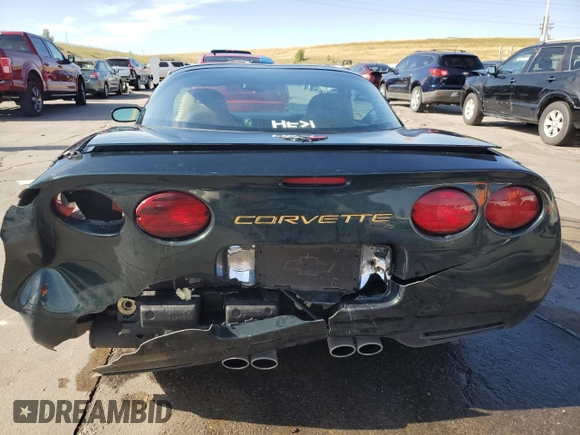 2001 Chevrolet Corvette with VIN 1G1YY22G015107824, listed as a Copart auction lot 70712274 with 85,372 mi miles and Salvage Title. Bid and sale history available at carsss.com. Image 6.