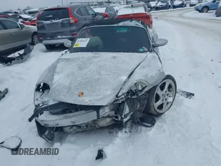 2000 Porsche Boxster с VIN WP0CA2984YU621650, выставлен на аукционе IAAI как лот 41381416 с пробегом 71 514 миль миль и . История ставок и продаж доступна на DreamBid. Изображение 6.