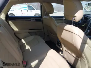 2014 Ford Fusion SE Hybrid with VIN 3FA6P0LU0ER385982, listed as a IAAI auction lot 41804715 with 110,590 mi miles. Bid and sale history available at carsss.com. Image 8.